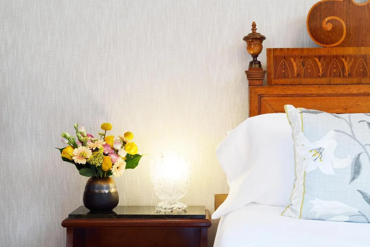 Hostal De La Gavina Gl - The Leading Hotels Of The World S'Agaró